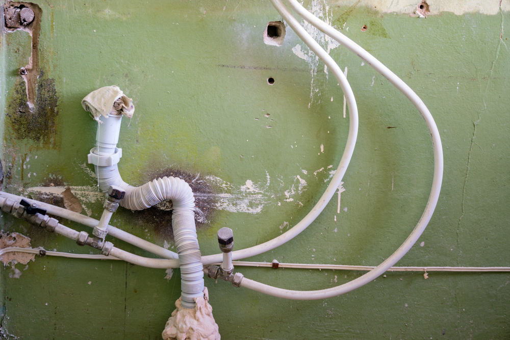 Plumbing and pipeline solutions